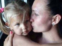 В Одессе, обидевшись на мать, маленькая девочка ушла из дому и наткнулась на спецотряд (ФОТО)