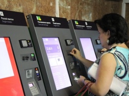В киевском метрополитене появилась первая автоматизированная станция без касс и жетонов