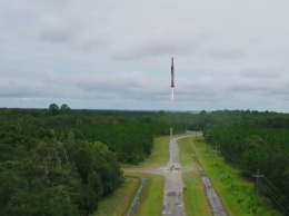 Экс-сотрудники SpaceX запустили сверхлегкую ракету Vector - видео