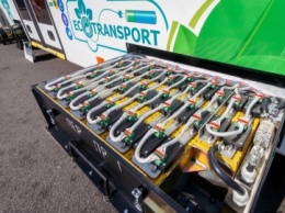 В Днепре появились 2 троллейбуса с автономным ходом за 15,6 млн грн
