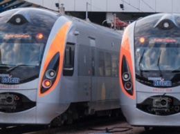 В конце августа изменят расписание трех скоростных поездов из Киева и отменят один поезд во Львов