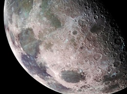 Уфологи нашли новые свидетельства обитаемости Луны {ВИДЕО)
