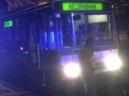 Николаевцы заподозрили водителя троллейбуса в пьяном вождении и вызвали полицию (ФОТО)