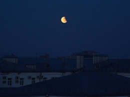 Наблюдать за лунным затмением в Москве можно будет с 20.20