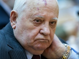 Горбачев призвал Россию и США «не пугать друг друга, а договариваться, пока не поздно»