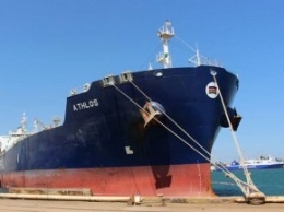 Сразу три танкера ошвартовались в Черноморске под загрузку растительного масла, еще один на подходе