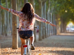 В Днепре будут кататься на велосипедах, чтобы вернуть слух ребенку