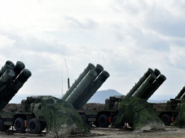 Комплексы С-400 передислоцируют из Крыма в Астраханскую область для учений