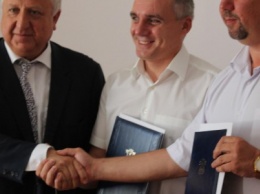 Николаев подписал предварительное соглашение с ЕБРР на покупку полсотни троллейбусов и модернизацию инфраструктуры (ФОТО)
