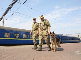 Приднепровские железнодорожники предупредили двенадцать краж