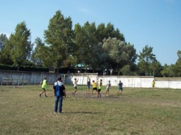 В Долгинцевском районе Кривого Рога дети и подростки сразились за первенство в мини-футболе
