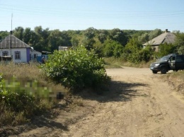 Оттащил тело на пустырь и оставил в кустах: на Луганщине нашли тело убитого