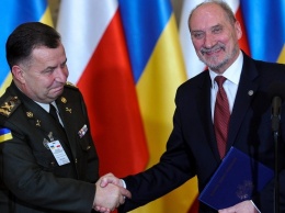 Министры обороны Польши и Украины обсудили военное сотрудничество