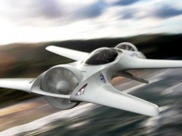 Летающий автомобиль DeLorean DR-7 будет иметь дальность хода до 200 км
