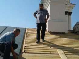 В Сумах продолжают ремонтно-реставрационные работы в Троицком соборе (+фото)