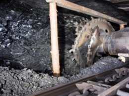 На шахте в Терновке рабочему вагоном раздавило ногу