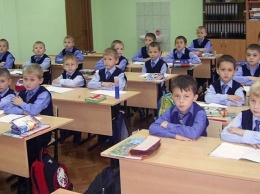 В Луганске мальчики и девочки будут учиться в разных школах