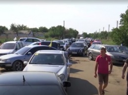 В Раздельнянском районе протестуют против «убитых» дорог и перекрыли движение