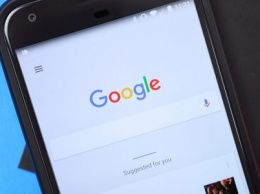 Осенью Google представит новую колонку Google Home, хромбук и наушники с голосовым помощником