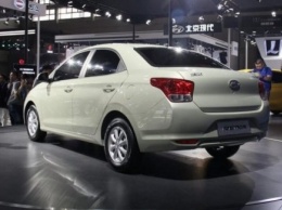 Бюджетный седан Hyundai Reina представили публике