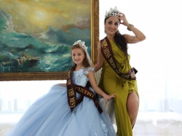 Семью мини-мисс мира из Одессы пригласили на вручение премии талантов в Ивано-Франковск