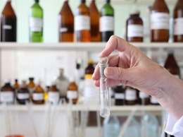 Разработанный в России новый антимикробный препарат представят в Женеве