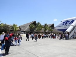 В аэропорту Пунта-Кана построят открытый бассейн для пассажиров