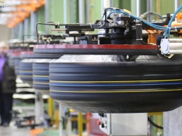 На новом заводе в Ангрене выпущены первые узбекские шины