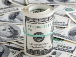 Украинцев предупредили: самым популярным активом будет наличный доллар
