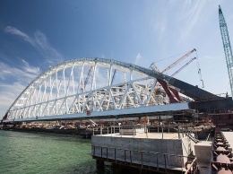Российский ученый рассказал, почему строительство Керченского моста обречено на провал