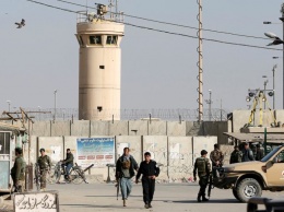 Возле крупнейшей авиабазы США в Афганистане произошел теракт