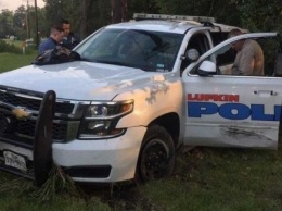 Гудини в юбке: в Техасе закованная в наручники женщина угнала полицейский внедорожник