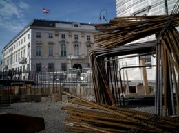 Офис канцлера Австрии прекратил установку антитеррористических барьеров