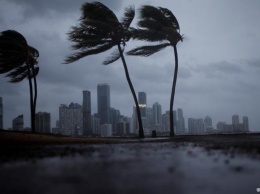 Ураган "Ирма" подступает к Флориде