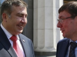В борьбе за власть, поклонники Саакашвили уничтожают страну - Луценко