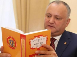 Додон призвал Украину отказаться от нового закона об образовании
