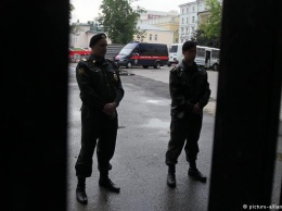 В городах России эвакуируют людей из-за сообщений о бомбах