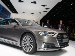 Объявлены цены на новый Audi A8
