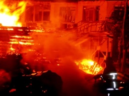 В Одессе сгорел детский лагерь, открытый недавно Порошенко