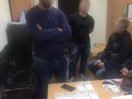 В Киеве задержали банду марроканца, который вымогал полмиллиона долларов у саудита