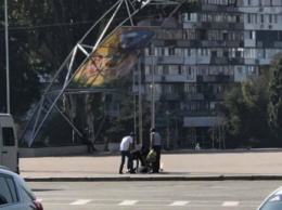 Мужчина заснял впечатляющую погоню полицейских за преступником (ВИДЕО)