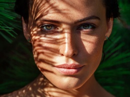 Новая грань красоты: Даша Астафьева снялась в чувственном видео