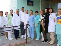 Артем и Анна КРАВЕЦ купили оборудование для родильного отделения больницы
