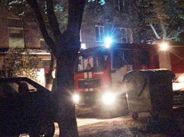 В Мариуполе горел щиток в подъезде (ФОТО)