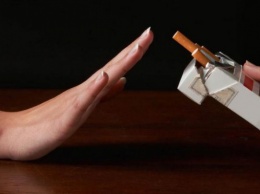 За 7 лет в Украине число курильщиков снизилось на 5,5% (инфографика)