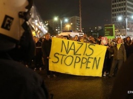 В Берлине проходит акция против партии правопопулистов