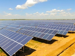 Канада хочет построить пять солнечных элетростанций в Украине