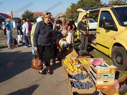 На социальных ярмарках в микрорайонах бердянцы раскупили 7 тонн продуктов