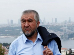 Известного узбекского писателя задержали в Ташкенте