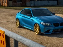 «Заряженное» купе BMW M2 получает «всплеск золота»